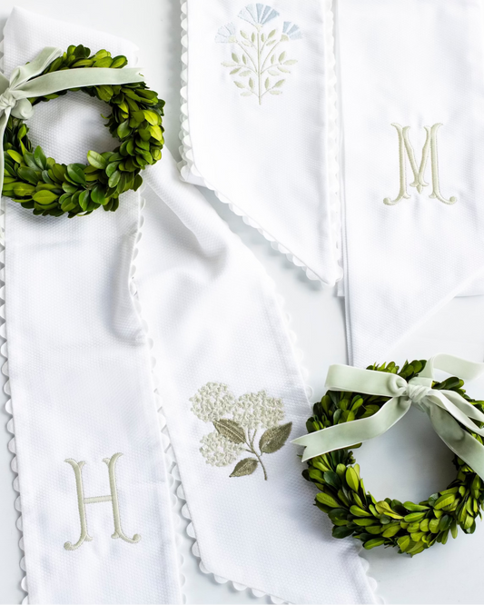 Pique Wreath Sash
